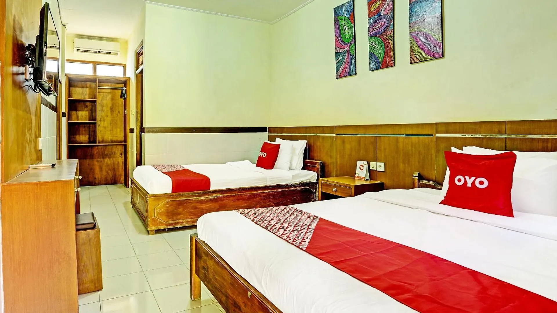 Oyo Collection O 91125 Puri Dewa Bharata Hotel Jimbaran  3*, Jimbaran (Bali)